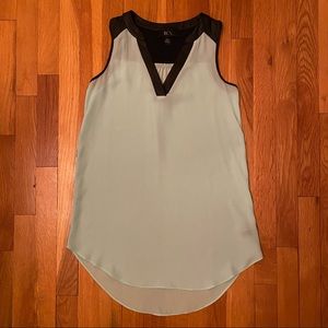 Cool and clean tunic top